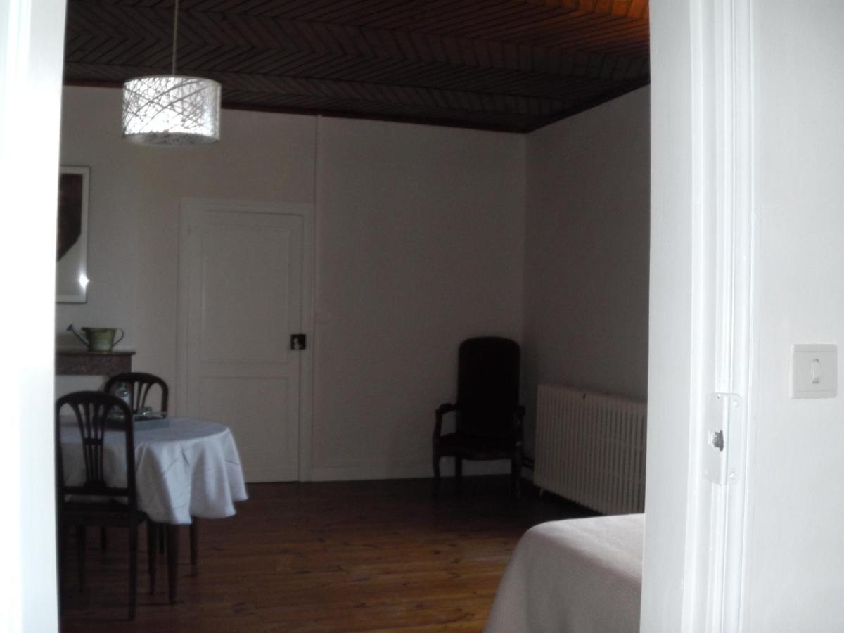Bed and Breakfast Aux Vieux Fours Noaillac Екстер'єр фото